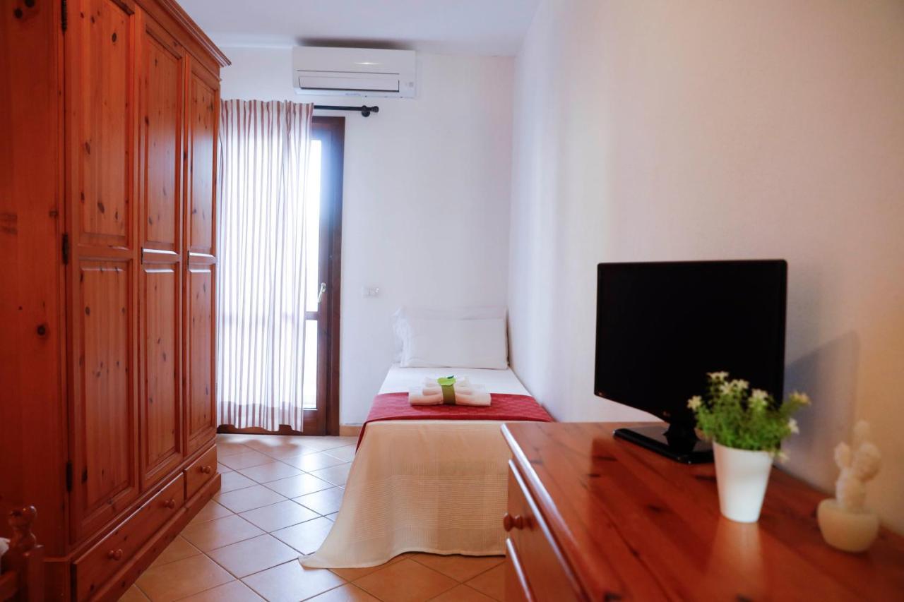 Il Melo Residence Porto Torres Exterior foto