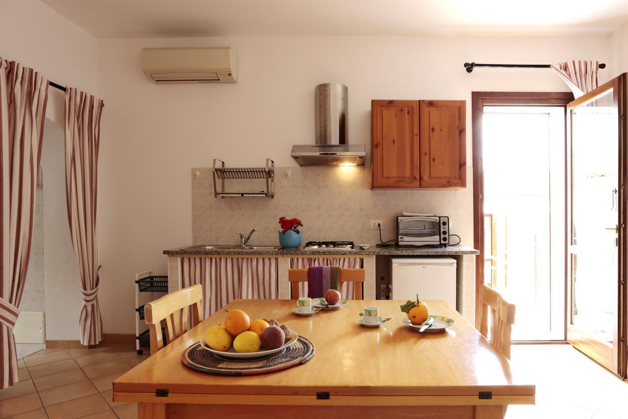 Il Melo Residence Porto Torres Exterior foto